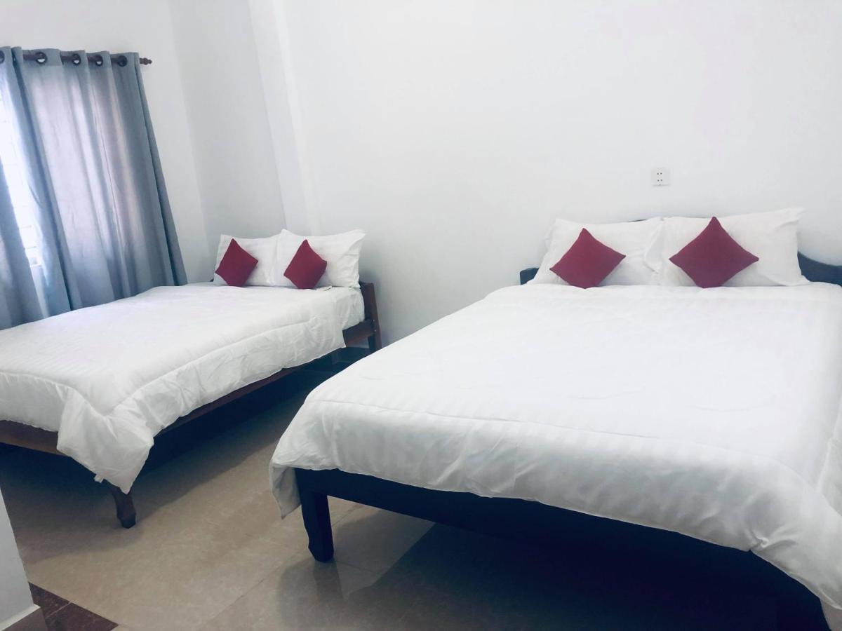 Ez Guesthouse Phnom-Penh Buitenkant foto